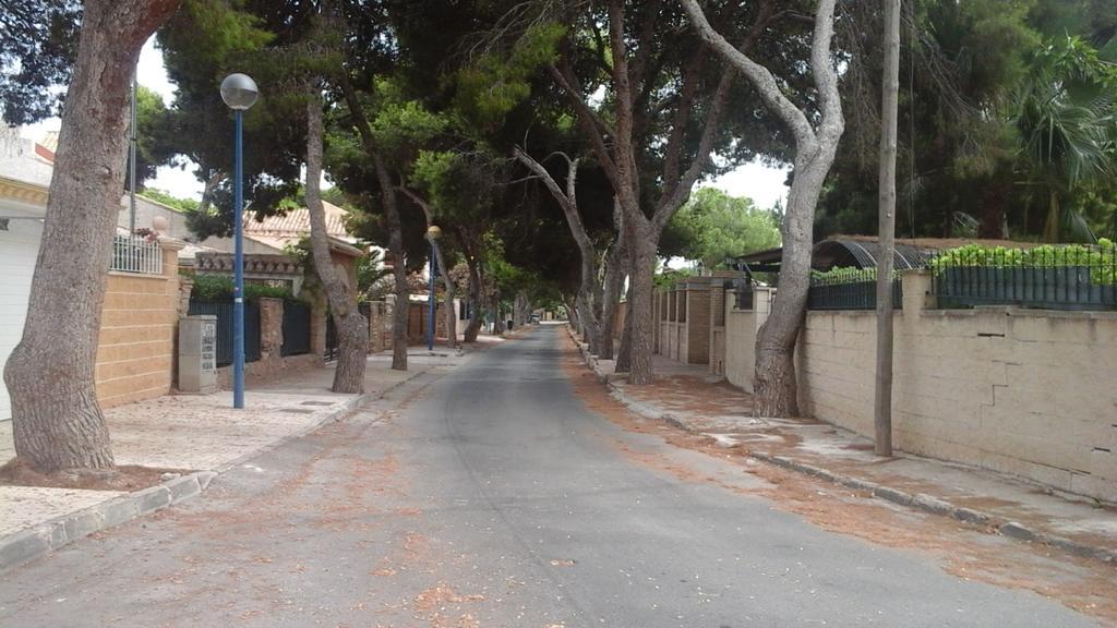 Holiday Home Torre De Pisa Torrevieja Ngoại thất bức ảnh