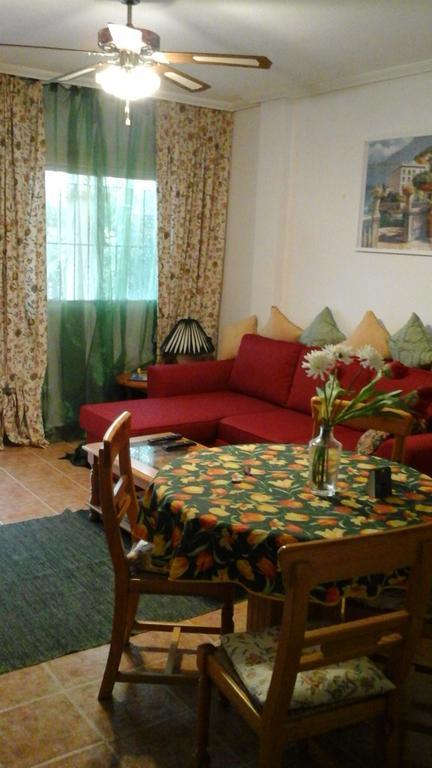 Holiday Home Torre De Pisa Torrevieja Ngoại thất bức ảnh